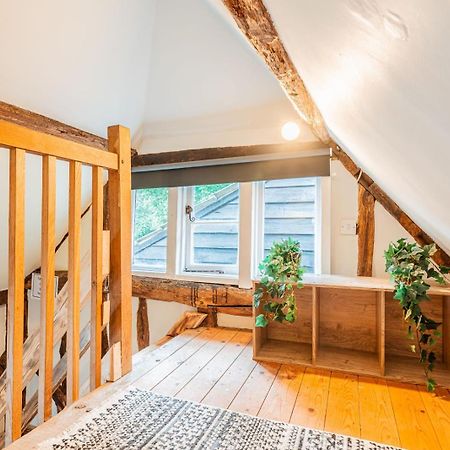 Cozy Cottage With Hot Tub! Cadnam ภายนอก รูปภาพ